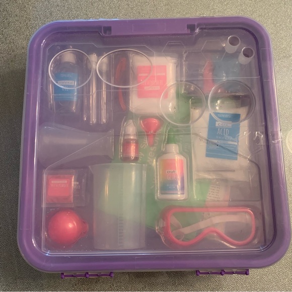 You*Niverse Ultimate Chemistry Set - Picture 3 of 7